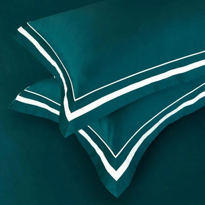  Comfortable silk bedding set